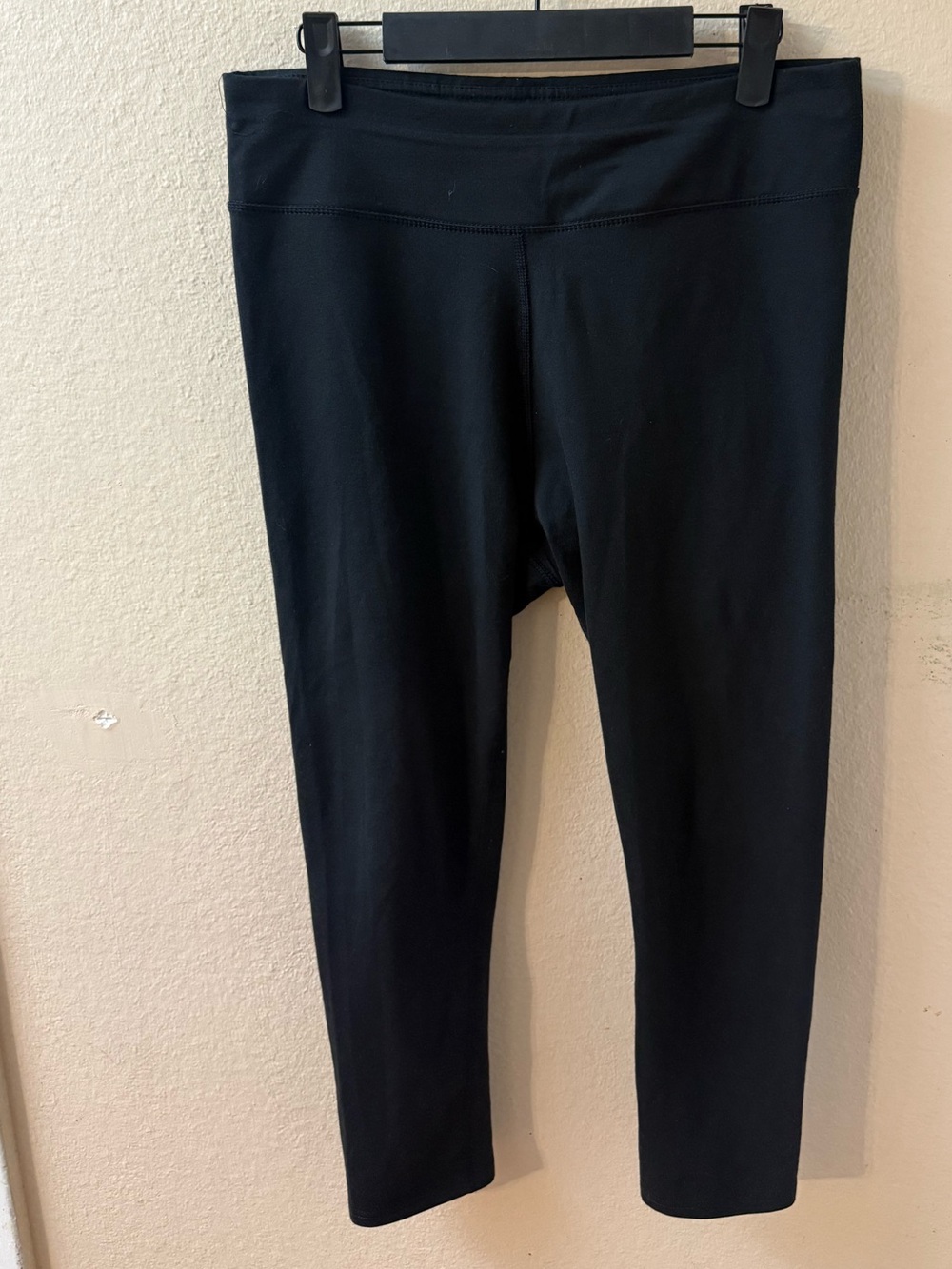 Pact Black Leggings medium